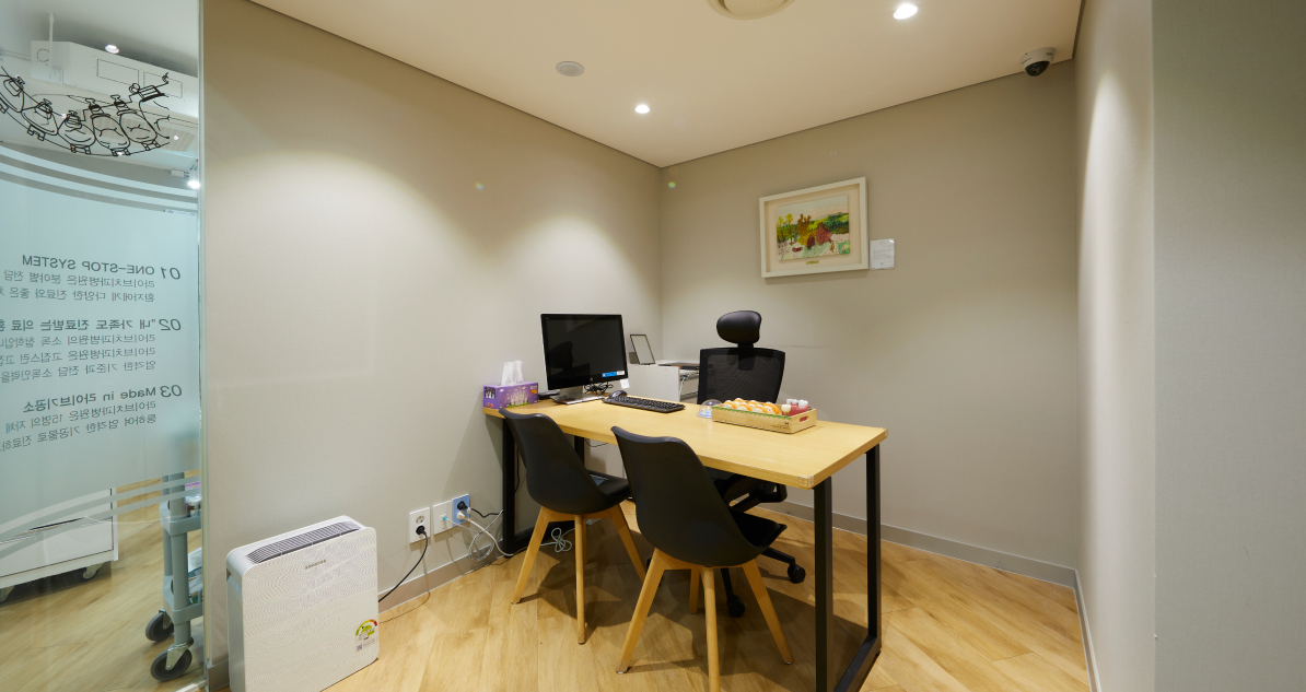 라이브치과병원 소개 이미지